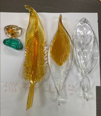 Wholesale Modern Luxury Flower Leaf Shaped Tawny Crystal Blown Chihuly Murano Glass Chandeliers Parts Hotel Ceiling Decoration