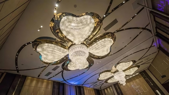 Interior Decoration Four-Leaf Clover Shape Mall Hotel Stage Luxury Lobby Crystal Led Chandelier Ceiling Light