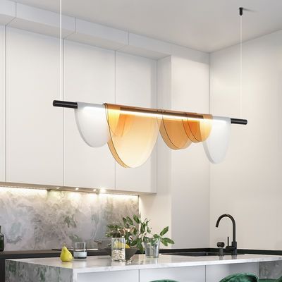 أمبر والأبيض مطعم الشمعة عالية اللون تقديم LED